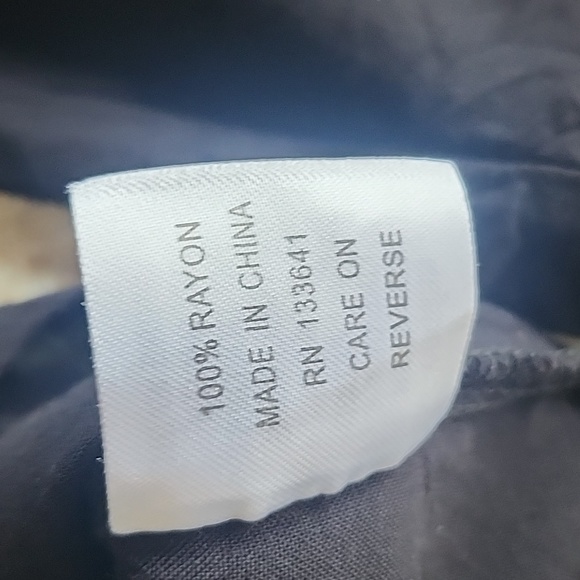 Gorgeous Black Tunic Tiered Flowy Sleeves With Embroidered Front - Picture 7 of 11